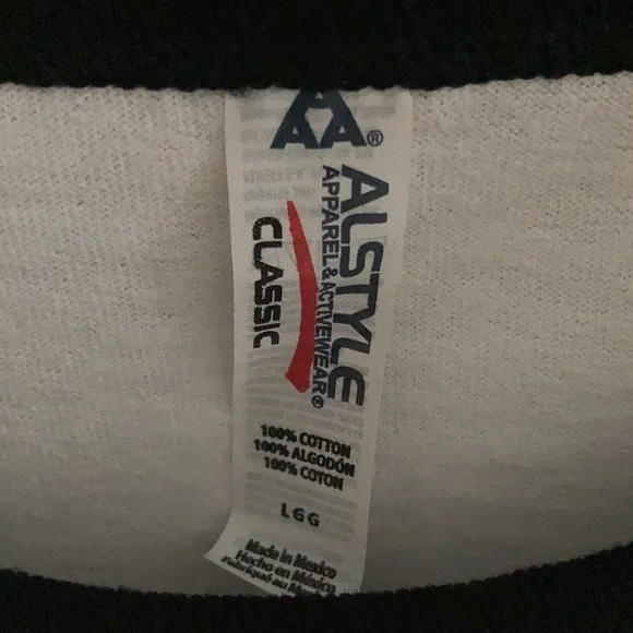 𝅺GREEN Acres tee - Picture 6 of 6